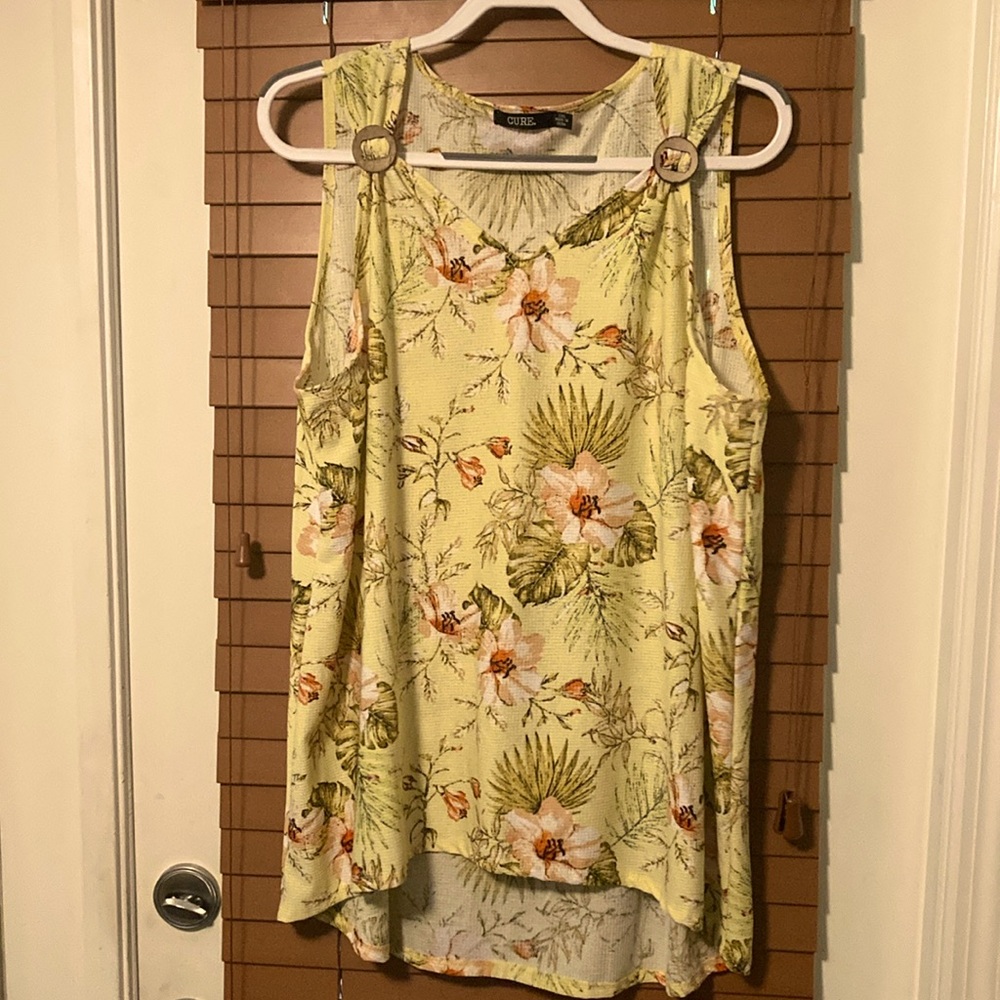 Cure High Low Plus Top
